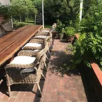 Bed & Breakfast Skovly - Havudsigt Ved Lundeborg *
