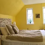 Skovly - Havudsigt Ved Lundeborg Bed & Breakfast Hesselager