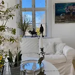 Bed & Breakfast Skovly - Havudsigt Ved Lundeborg