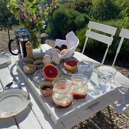 فندق مبيت وإفطار Skovly - Havudsigt Ved Lundeborg *